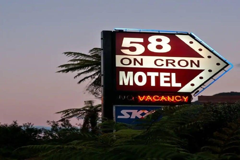 58 On Cron Motel Franz Josef Extérieur photo