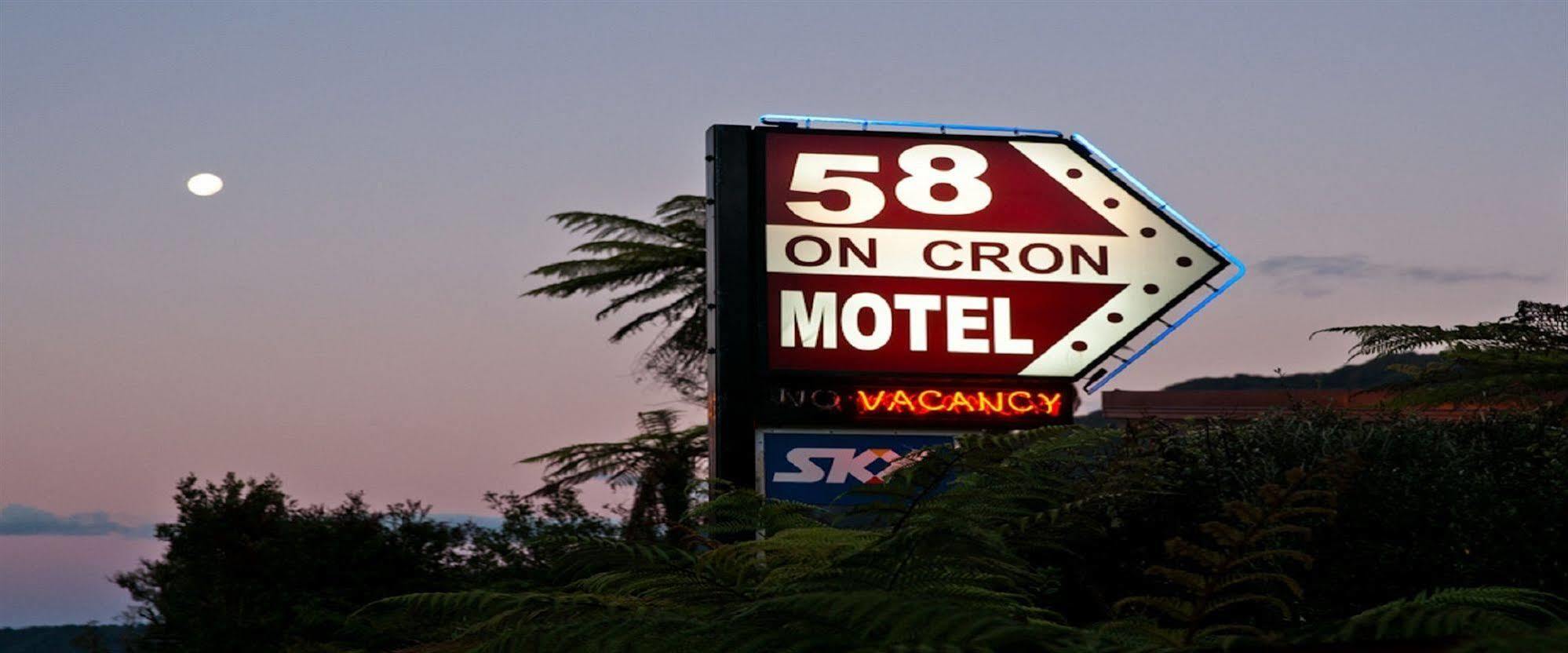 58 On Cron Motel Franz Josef Extérieur photo